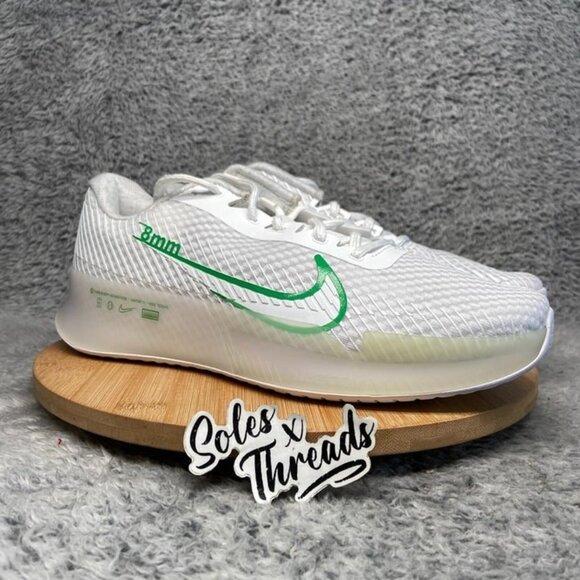 Nike Court Air Zoom Vapor 11 HC Size 9.5 Women Tennis Shoes White Green - Picture 2 of 6